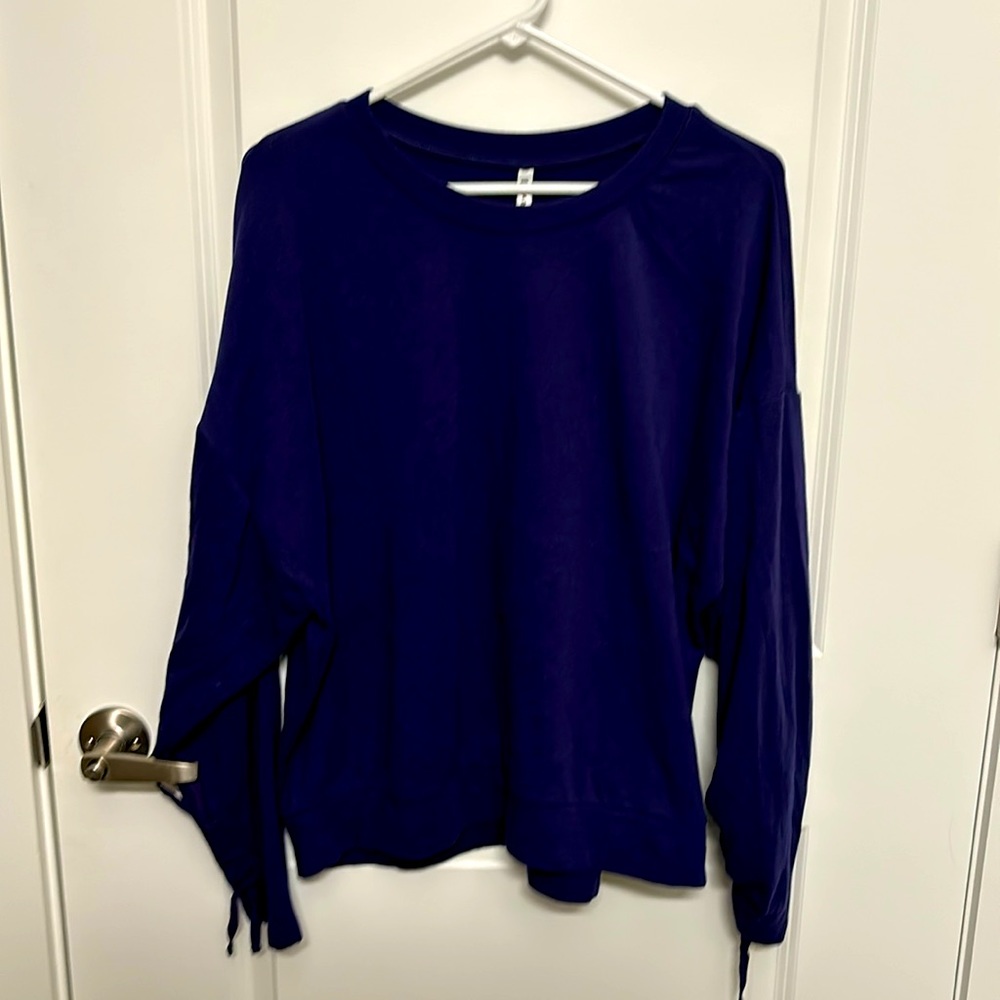 Navy Fabletics Crewneck Pullover